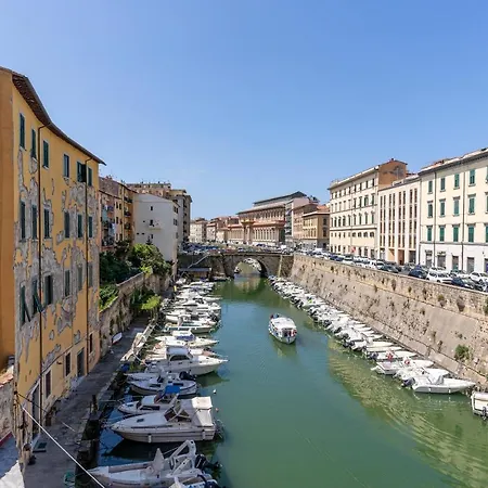Livorno-mercato Delle Vettovaglie Central Apt!